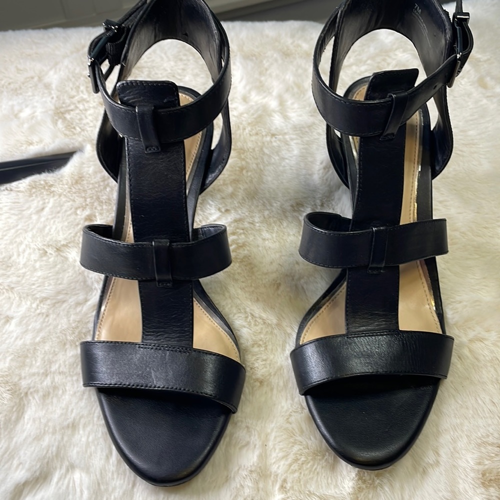 Gianni Bini dress heels. Ankle strap. Size 7M. Black strappy 2” heel.